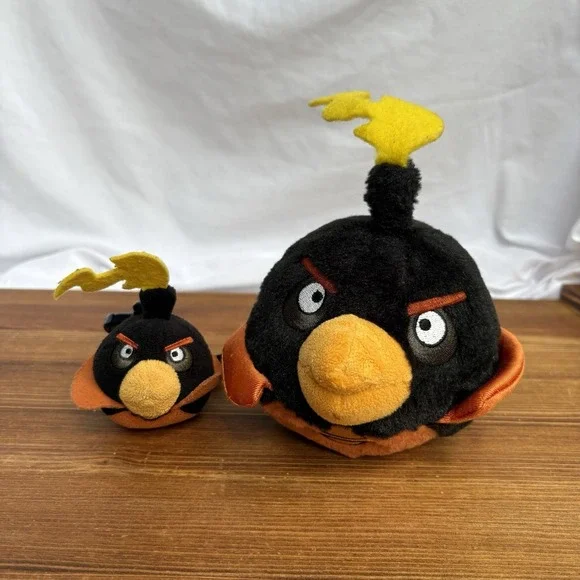 Angry Birds Space Bomb Bird Plush Lot 8