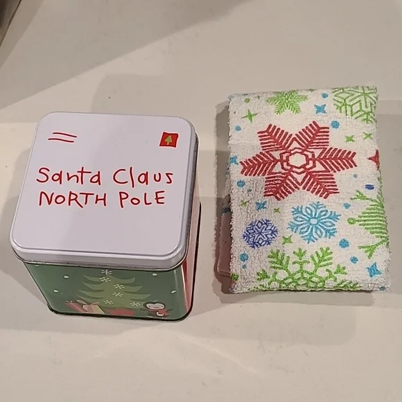 Christmas Santa 🎅 tin