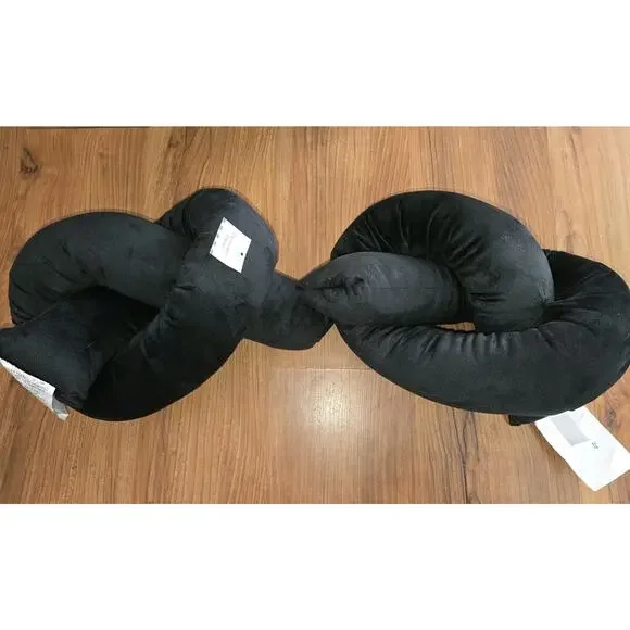 2 Bullseye's Playground Knot Toss Pillow Black Pretzel Pillow ss