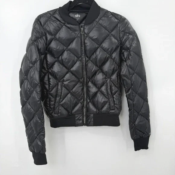 Alo Yoga Idol Quilted Bomber Jacket Women S Athleisure Streetwear Puffer Down