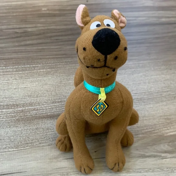Vintage Scooby-Doo Scooby Dog WB Warner Bros Stuffed Plush ScoobyDoo Toy