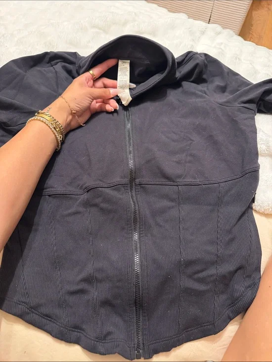 ALO Yoga Black Full-Zip Bomber Jacket