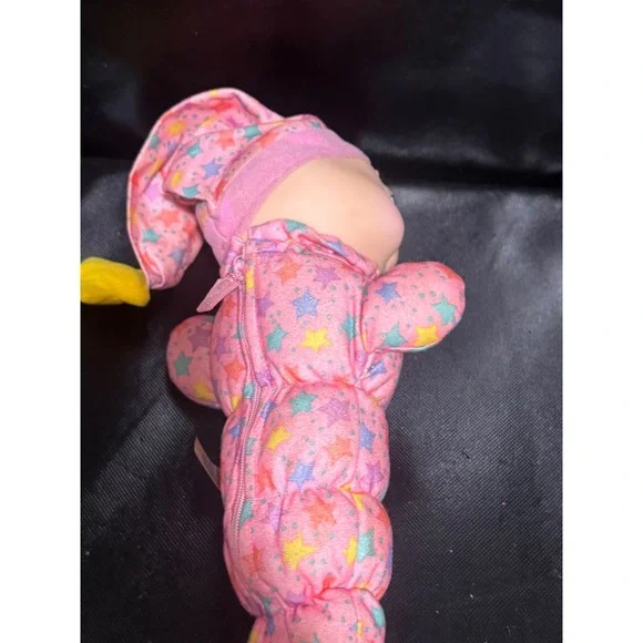 Playskool Gloworm 866 Plush Doll Pink Star Sleeper Pajamas Nightcap