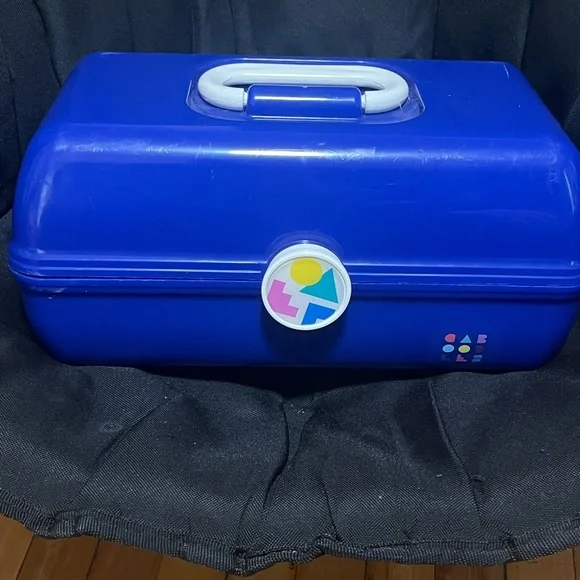 Vintage caboodles