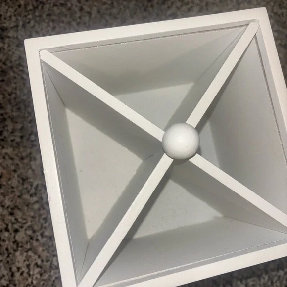 White Geometric Decorative Vase