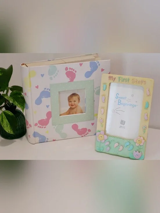 Vintage Pastel Baby Footprints Photo Album & 3D Ceramic Frame Bundle Unused/New