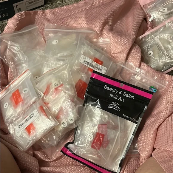 Beauty & Salon Nail assorted shapes, and sizes tips