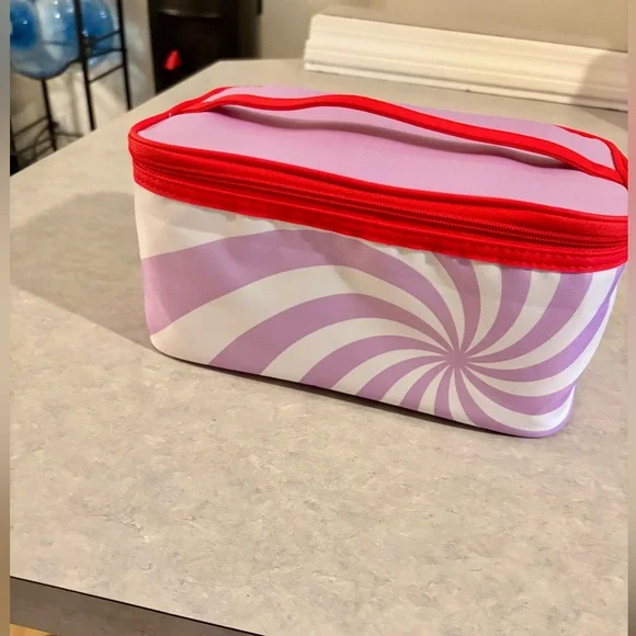 Clinique Spiral Makeup Bag with Secure Closure