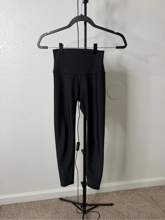 ALO Yoga  Black Leggings
