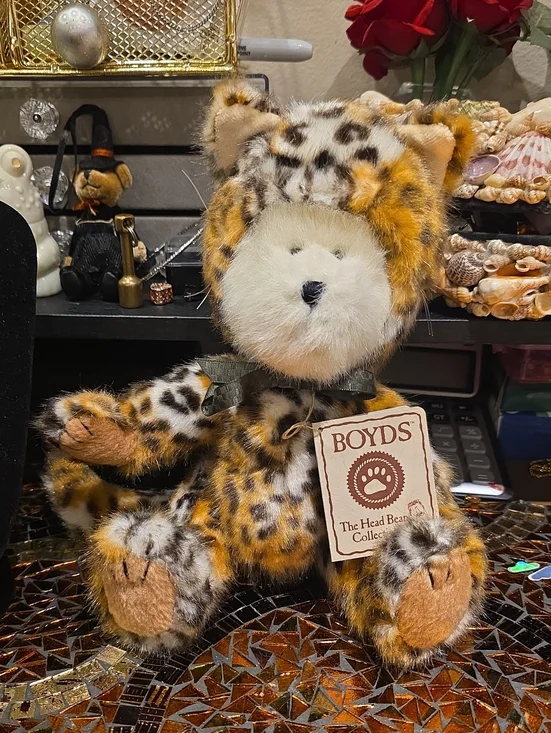 Boyds Bears Leopard Print Plush Bear in White, Brown, Gold