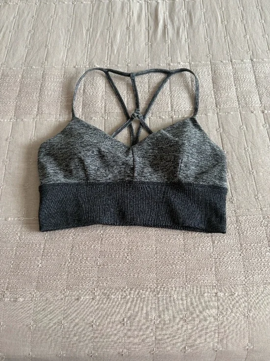 Alo Yoga 'Alo-Soft Lush V Neck Sports Bra'