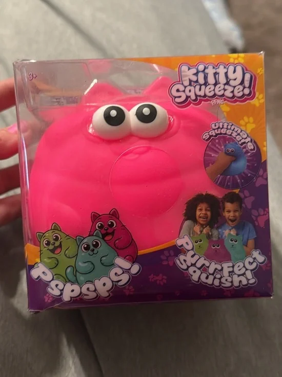 Squeeze Bright Pink Kitty Squeeze Squishy Toy