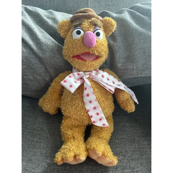 Disney Store Fozzie Bear Stuffed Toy 16