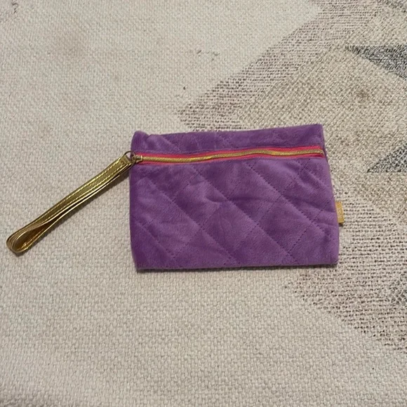 small makeup bag
