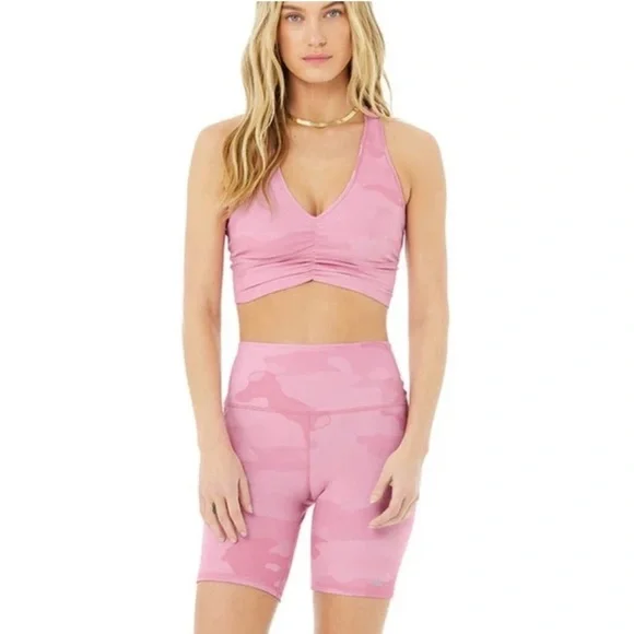 ALO Yoga Vapor Wild Thing Bra Pink Camo NWT M Rare