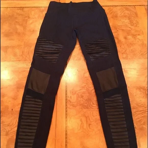 ALSO YOGA Moto Legging!