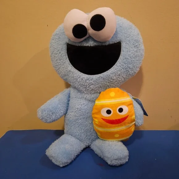 My first Easter Cookie Monster‎ Sesame Street Plush Toy Easter Egg with taggies