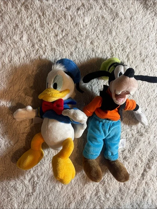 Disney Plush Donald Duck and Goofy set