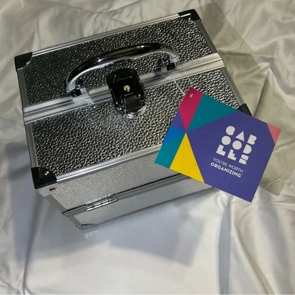 Sliver Caboodle - Makeup box with Lock and Keys