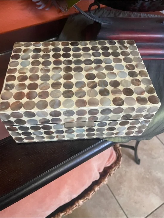 Shell Inlay Rectangle Jewelry Box - Neutral Brown & Cream Dot Pattern