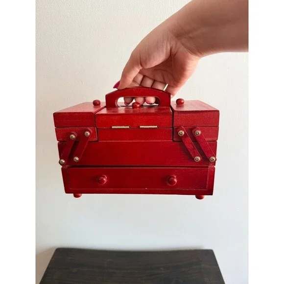 Vintage Red Wooden 2 Tier Cantilever/Accordion Sewing Kit w/feet includes thread