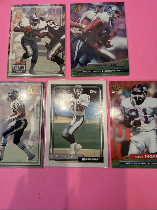 lot of five vintage football trading cards topps sam graddy, tony casillas, etc