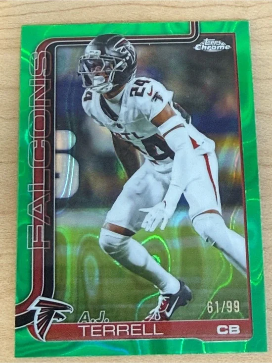 Topps Chrome Green Foil Falcons Trading Card