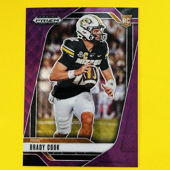 2025 Panini Prizm Draft Picks Brady Cook Purple Wave #70‎ Missouri