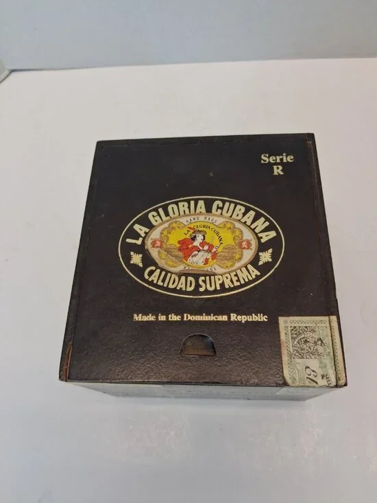 Lot of 5 Empty Wooden Cigar Boxes La Gloria Cubana Don Tomas AVO Upmann Crafters