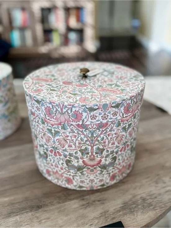 Morris & Co. Lodden 10.5-Inch Keepsake Box
