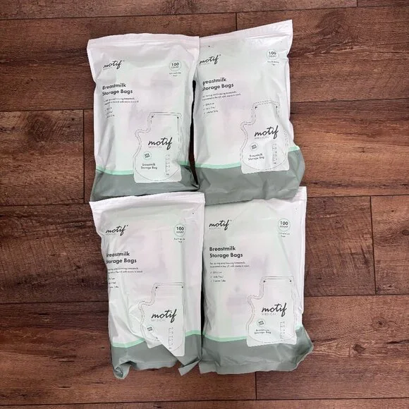 400 Motif Breastmilk Storage Bags (4 packs of 100) SEALED & BRAND NEW