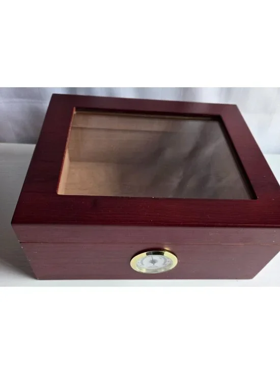 Pre Owned Mantello Glass Top Cedar Cigar 10
