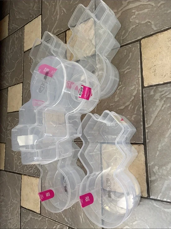 Lot/5 Clear Plastic Multi-Compartment Organizer XO Shape