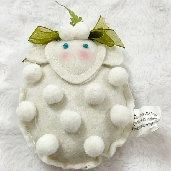 Felt Decorative Sheep Lamb Pin Cushion Vintage