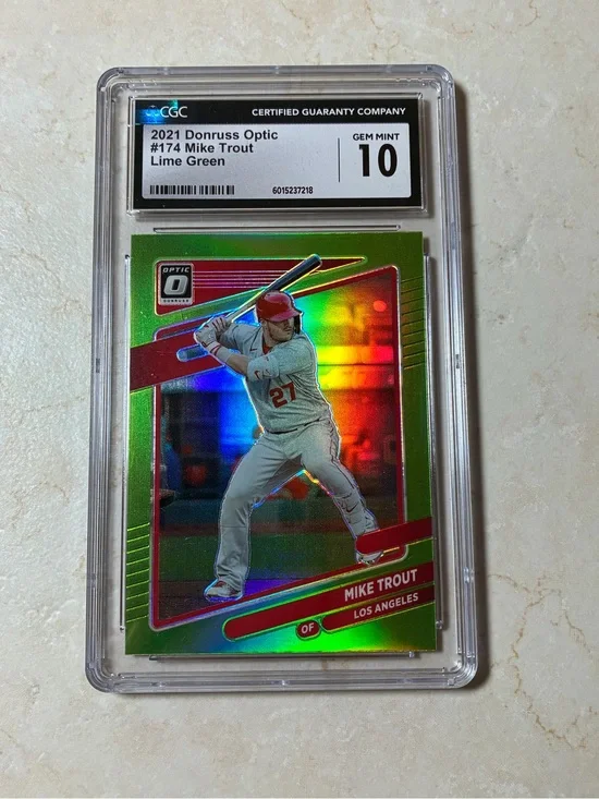 Mike Trout 2021 Donruss Optic Lime Green #174 - GEM MINT 10
