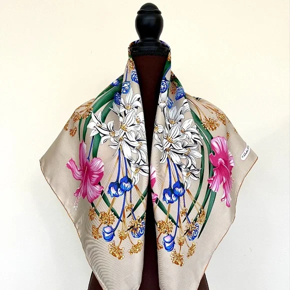 New Salvatore Ferragamo Silk Scarf Flowers Beige Multicolor Wrap Scarf