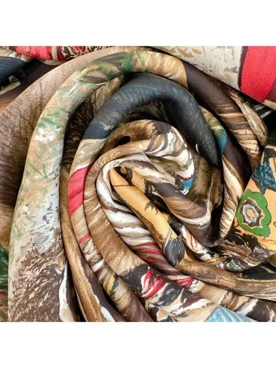 Hermes Carre 90 Les Cheyenne Scarf
