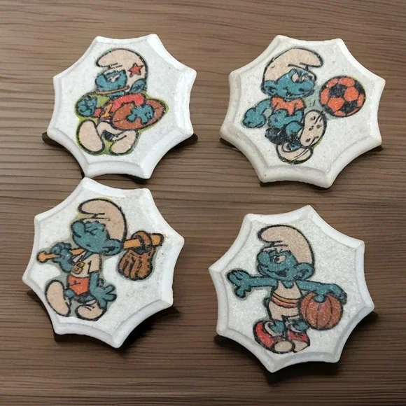 Lot Of Four Ceramic Decoupage sparkly vintage‎ Smurf wall hangings