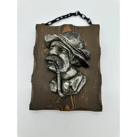 Vintage‎ Wall Plaque Art Man Smoking Pipe 3D Relief Rustic Wood Silver 7x5.5in