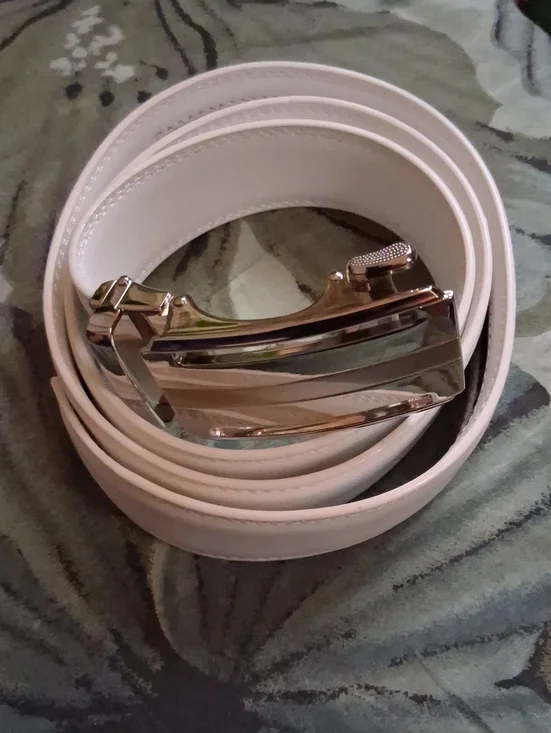 White Men  Leather Belt with Silver Tone Buckle