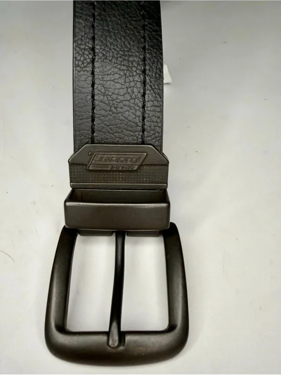 Dickies Genuine Reversible Mens Belt size 44 1.5