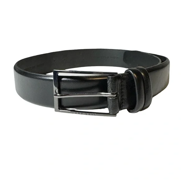 Hugo Boss mens 80 - 30 black cow skin leather Carmello  dress belt EUC
