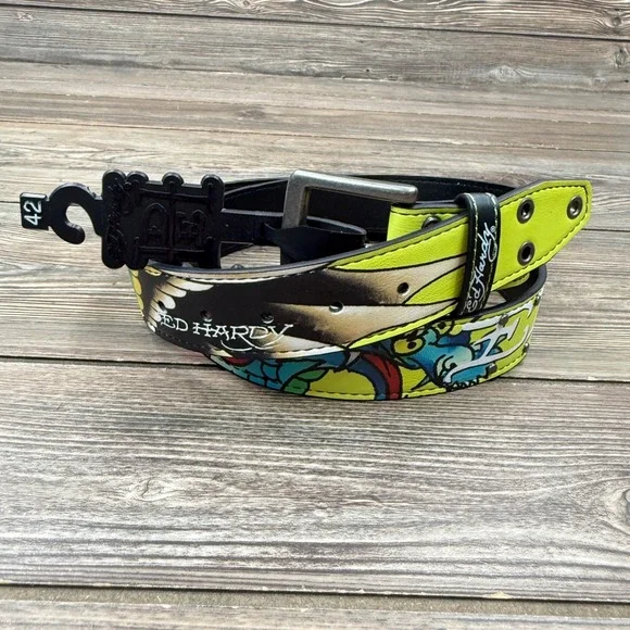 Ed Hardy Mens Size 42 Belt Lime Green Tattoo Graphic VB97511EHQA New