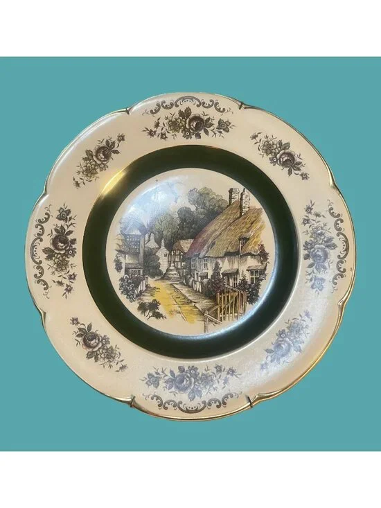 Vintage Wood & Sons English Scenery Dinner Plate Green Rim Cottage Landscape Mad
