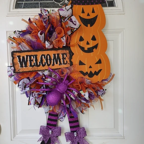 Halloween Welcome Wreath