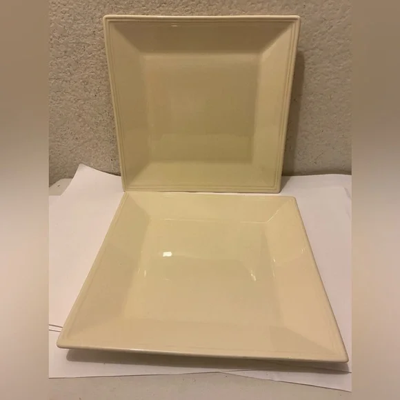 Williams Sonoma Cream Hudson  square plates 11