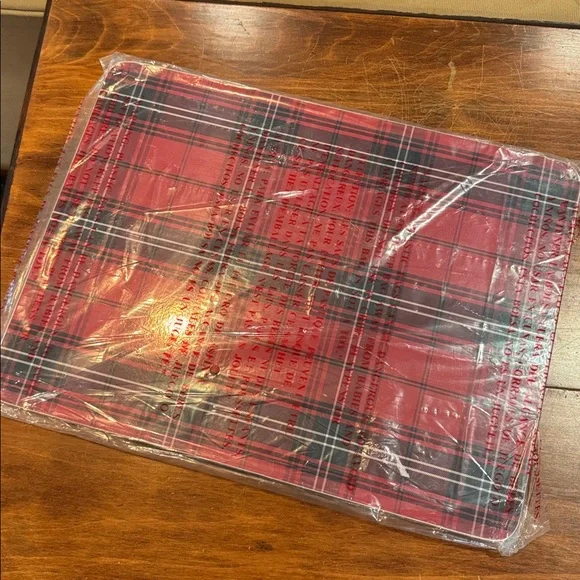 NIP RARE Williams Sonoma Tartan Hard Mat Placemat Cork Back Single Holiday Xmas
