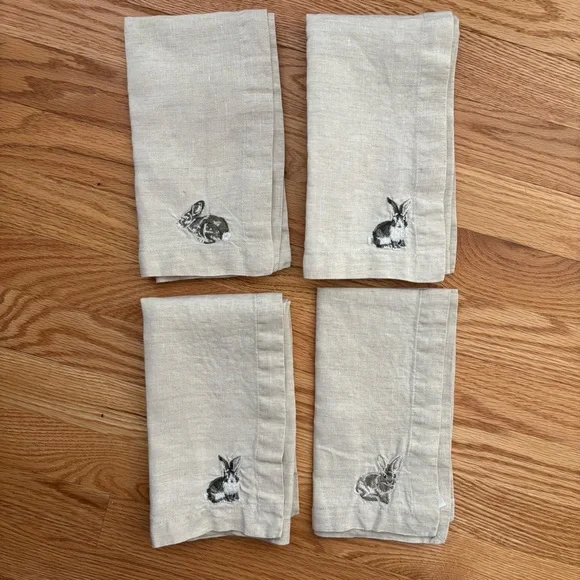 Williams Sonoma Linen Bunny Embroidered Napkins Set of 4 Easter Spring Table