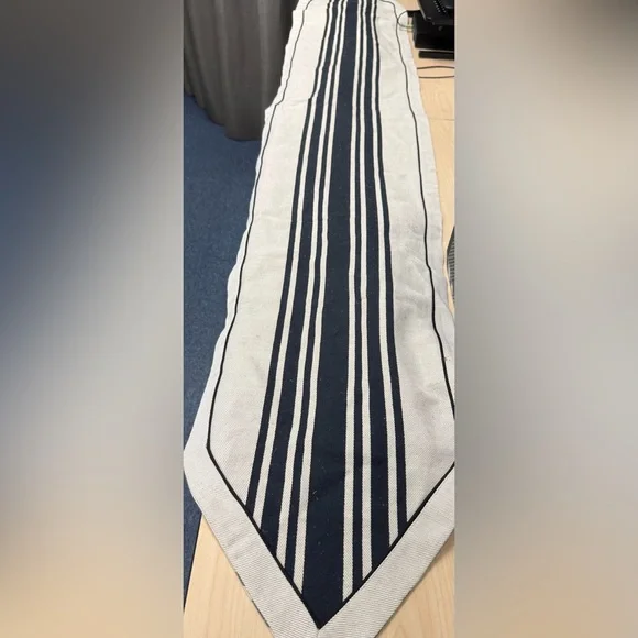 William Sonoma Table Runner Striped Black and Tan