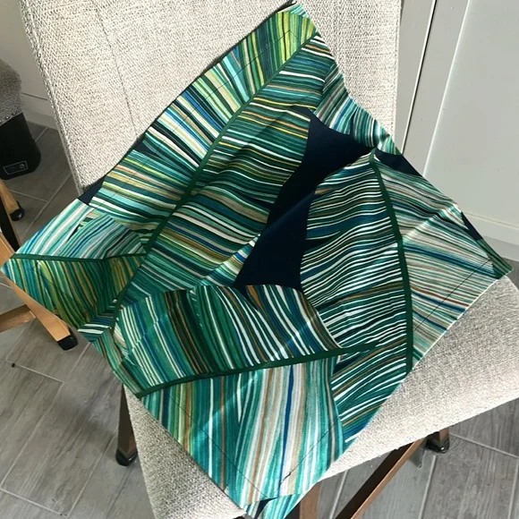 Williams Sonoma NEW 8 palm leaf napkins 100% cotton blue green aqua tropical
